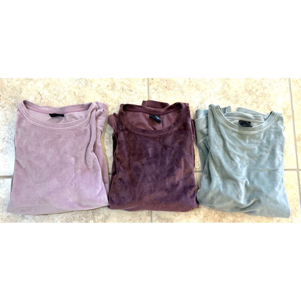 32 Degrees Heat Womens sz XL Lot of 3 Long Sleeve Soft Velour Pullover Top
